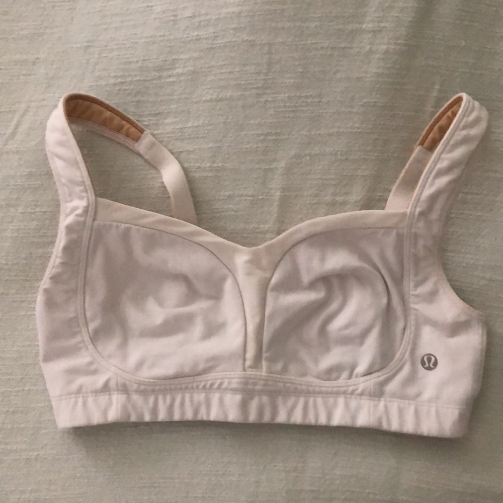 Lululemon white sports bra